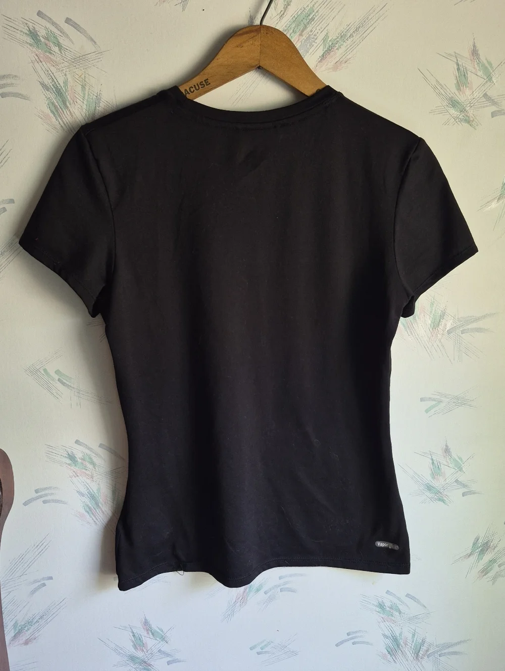 The North Face Women's Short Sleeve Tee Black Size Small - Picture 5 of 11